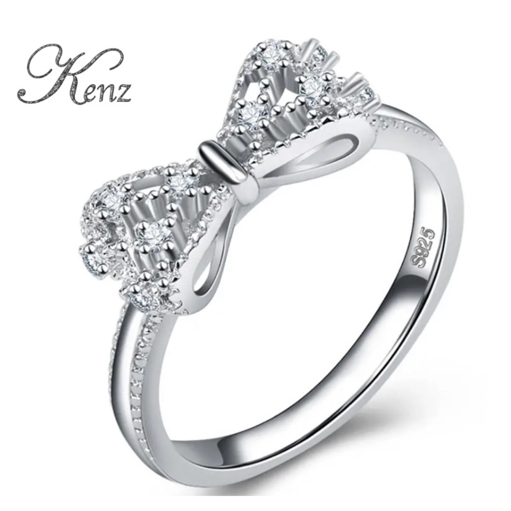 Kenz Silver Bow Ring